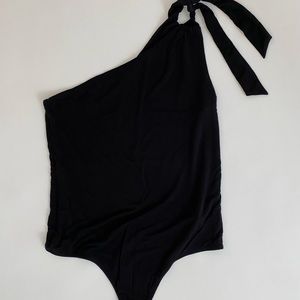 Express one-shoulder tie-shoulder bodysuit, L